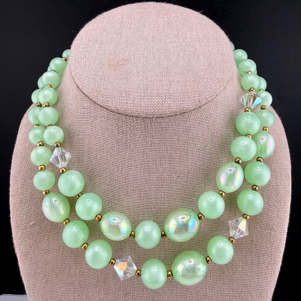 Vintage Lisner Necklace Green Moonglow Lucite Layered Beaded 15in